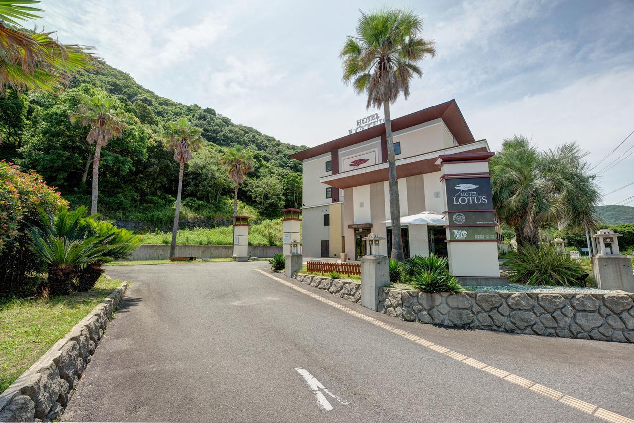 Petit Resort Naruto Lotus Exterior photo